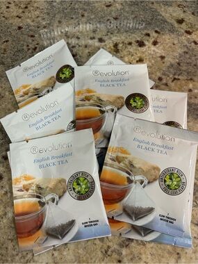 Revolution English Breakfast Tea